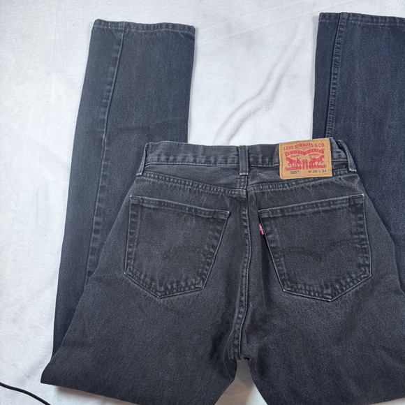 Levis 505 Jeans Mens 29x34 Gray Black Wash Straight Leg Denim Mid Rise Zip Fly - Picture 2 of 9